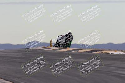 media/Sep-21-2025-Race Pace (Sun) [[98bf33ef95]]/Non Verified/1-Turns 9 and 10 (8am)/